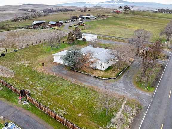 4th image of 907 Ball Mountain Rd