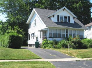 295 Simpson Rd, Rochester, NY 14617