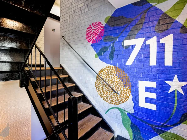 711 E St SE #1, Washington, DC 20003