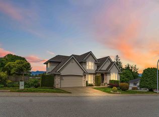 17087 104a Ave, Surrey, BC V4N 4W5