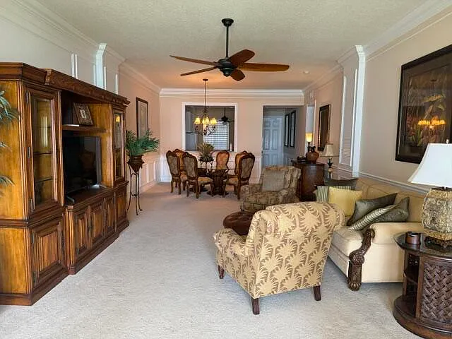 4 Harbour Isle Dr E #303 — Photo 1