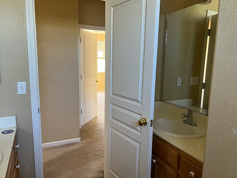 2441 Jessica Cir — Photo 13