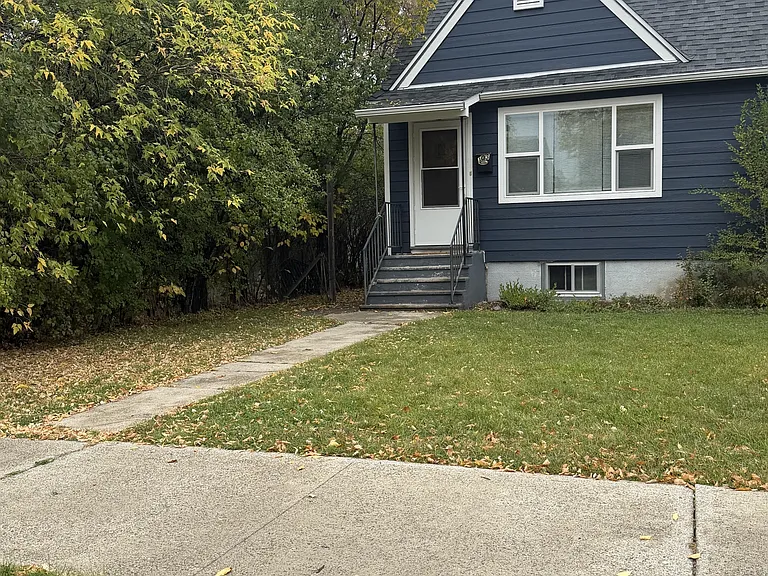 103 Alderson Ave — Photo 3