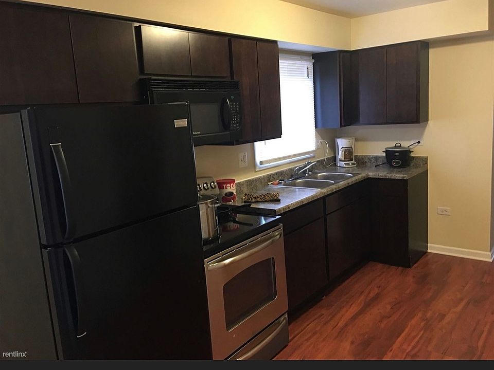 1st image of 456 N Springfield Ave