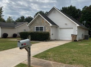 347 Autumn Lake Dr, McDonough, GA 30253