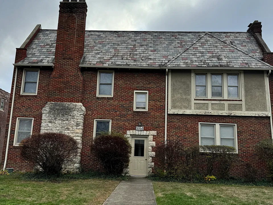 1654 Glenn Ave #B