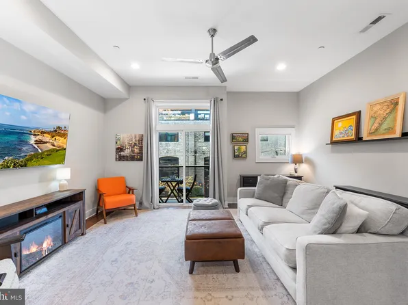 2131 E Firth St #3, Philadelphia, PA 19125