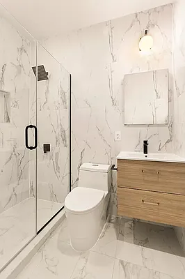 Rented by Center Avenue Equity Co LTD | media 8