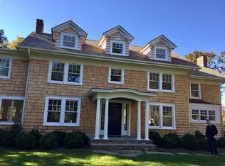 12 Baycrest Ave, Bellport, NY 11713