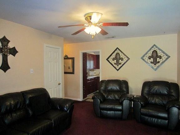 4th image of 3711 Forestwood St
