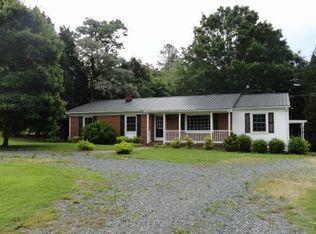 43 W Carroll Ave, Denton, NC 27239