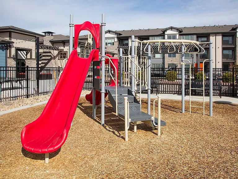 Union Pointe — Photo 29