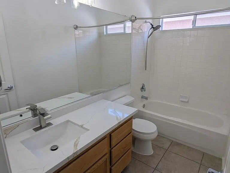 1016 Royal Plum Ln — Photo 12