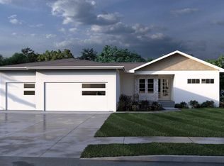 10894 N 172nd St, Bennington, NE 68007