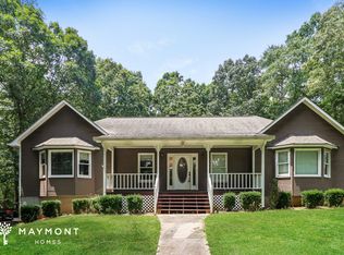 225 Brookclear Ln, Fayetteville, GA 30215