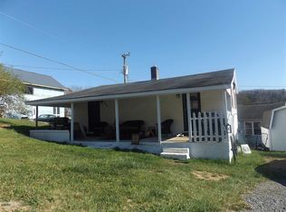 73 Sharp Hill Ln, Hinton, VA 22831