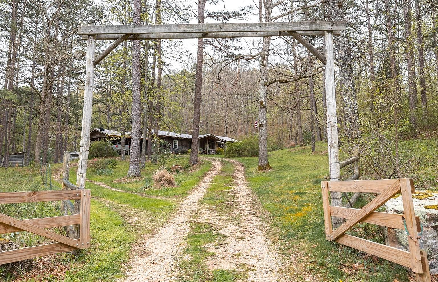 37286 County Road Ee270, Vanzant, MO 65768 MLS 23022950 Zillow