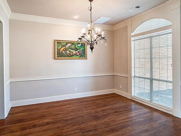 Dining room 1.