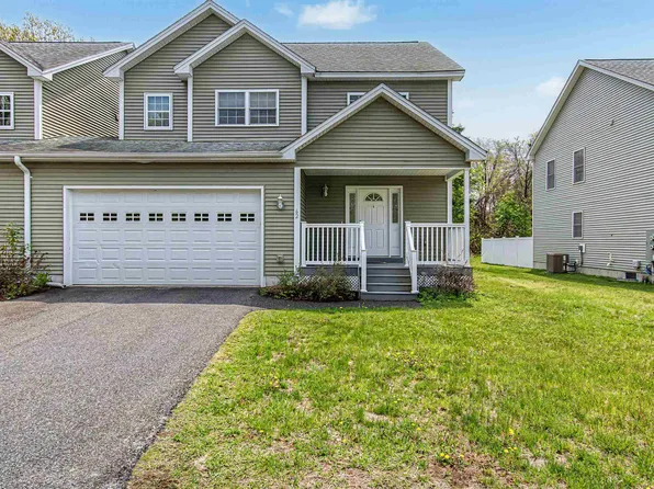 62 Bay Hollow Lane, Colchester, VT 05446