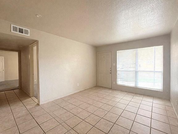 3rd image of 8100 Creekbend Dr APT 181