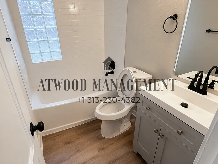 10985 Peerless St — Photo 11