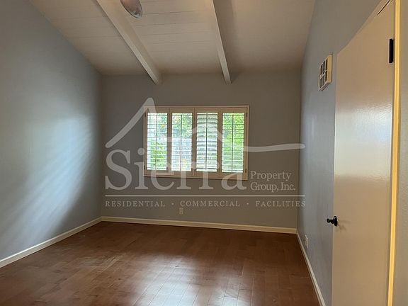 5th image of 154 Kingston Ave APT D