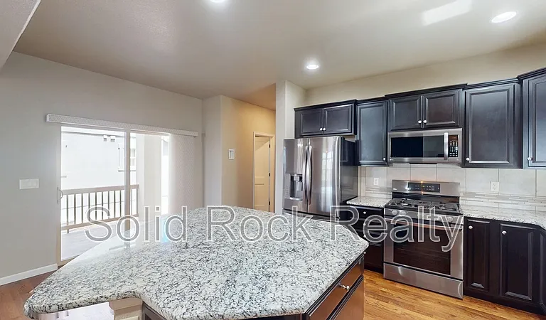 6404 Cubbage Dr — Photo 5