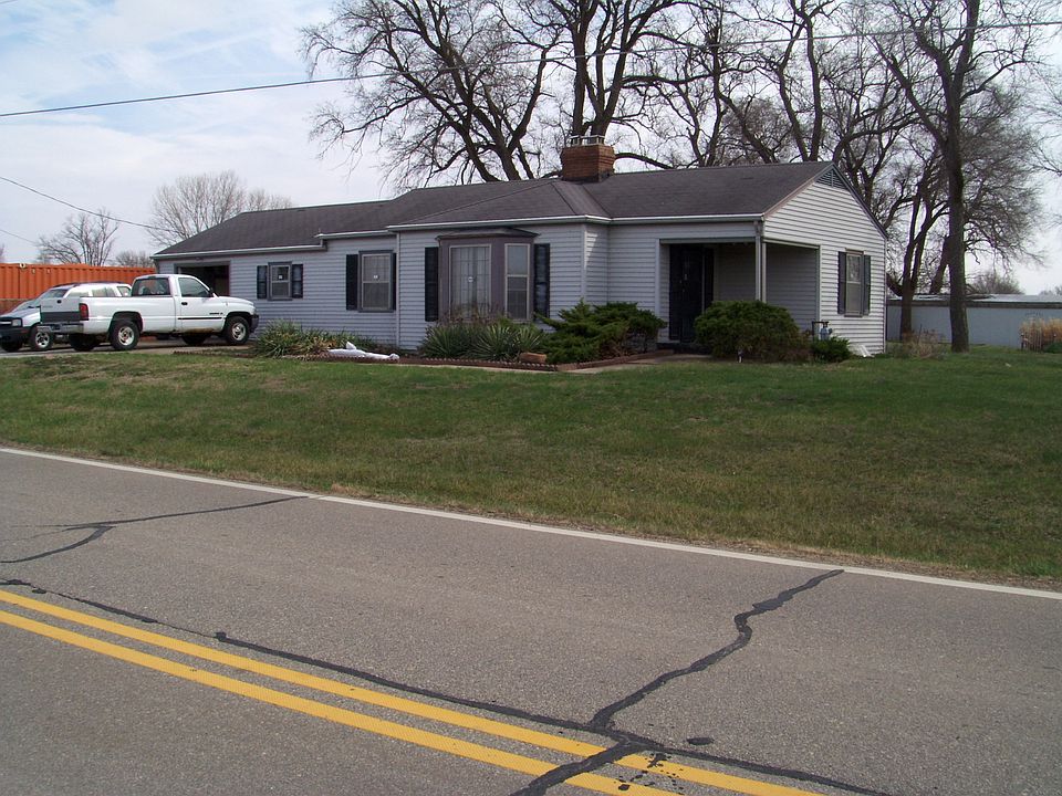 1st image of 3143 NW Us Highway 24