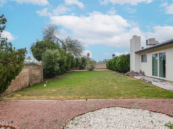 11207 S IROQUOIS Drive, Phoenix, AZ 85044