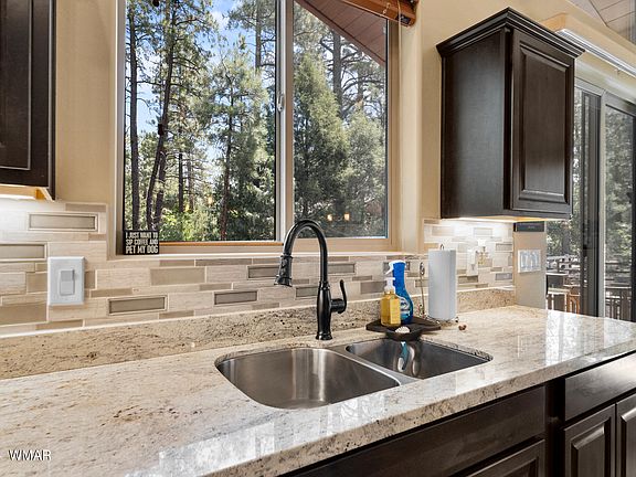 5th image of 5405 N Saint Andrews Dr