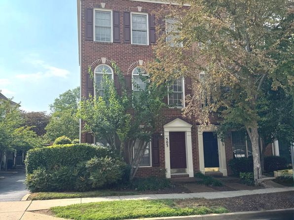 503 Casey Ln