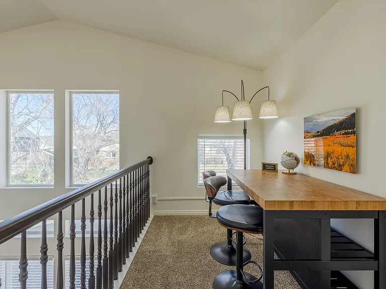 924 S Lowell Ave — Photo 15