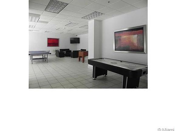 5th image of 1200 Brickell Bay Dr APT 3420