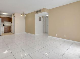 2651 Riverside Dr #1R, Pompano Beach, FL 33065