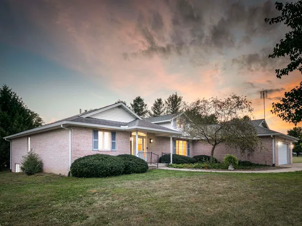 12320 W Downing Pl, Brimfield, IL 61517