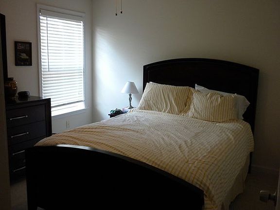 4th image of 1426 Glenover Cir