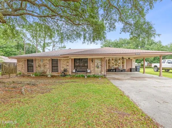 130 Guadalupe St, New Iberia, LA 70563