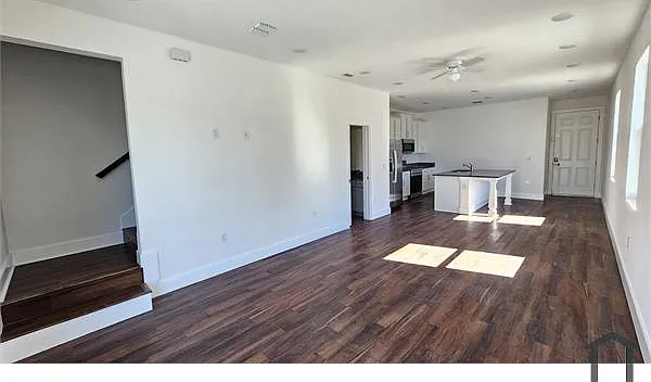 3602 Temple St #1 — Photo 11