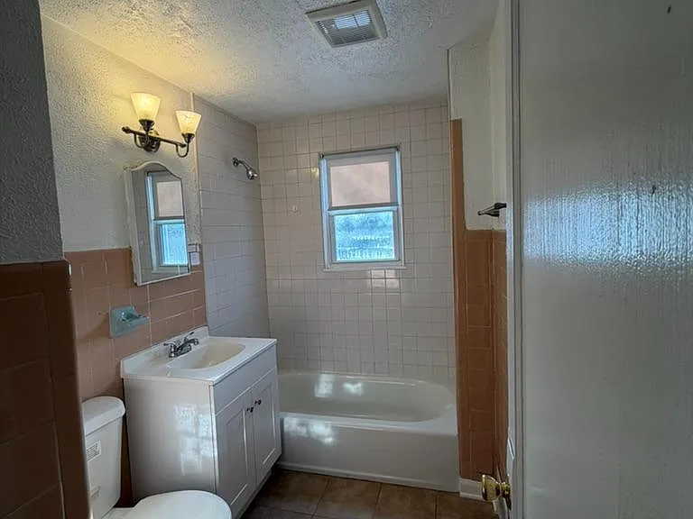 973 S Olden Ave #2 — Photo 11