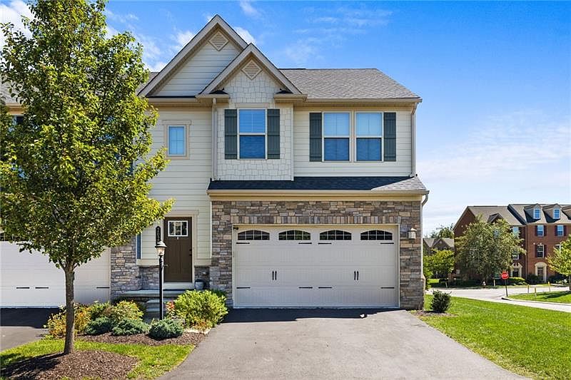 1st image of 2020 Connecticut Ln
