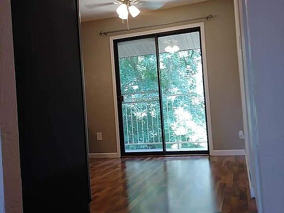 3rd image of 220 Suppiger Ln