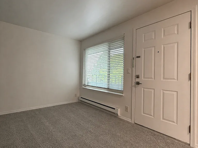 6100 24th Ave NW — Photo 5