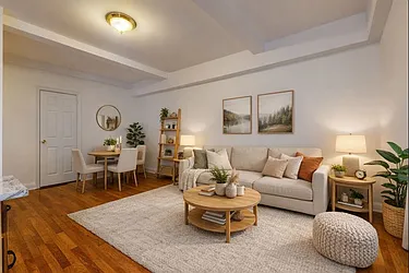 301 East 38th Street, #16C