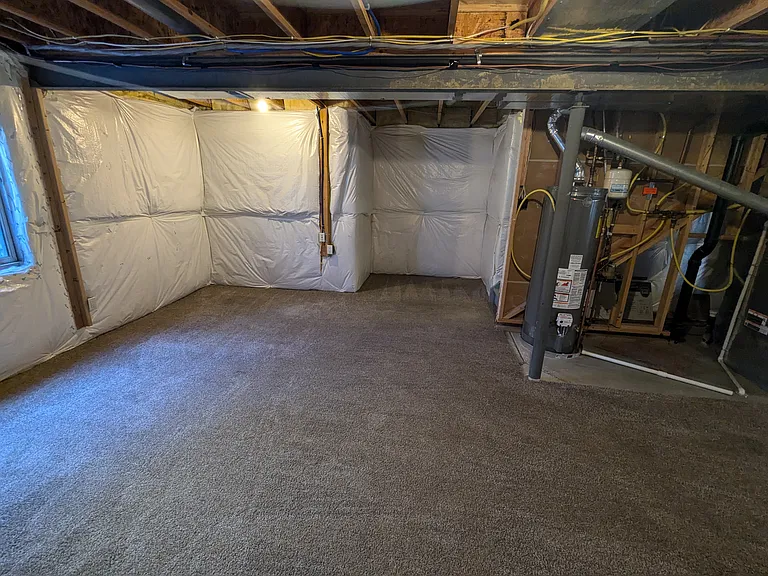 Large unfinished basement