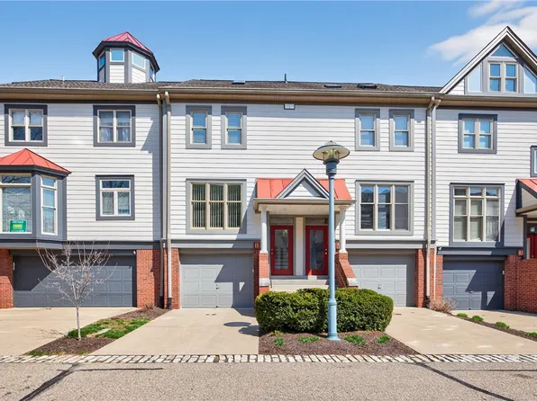 8 Waterside Pl, Pittsburgh, PA 15222