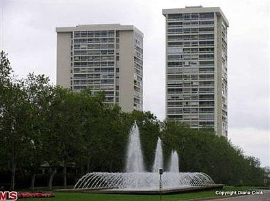 2nd image of 2220 Avenue Of The Stars Unit 903