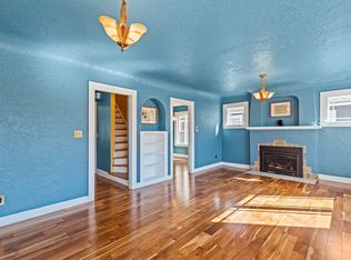 7742 15th Ave NE #A, Seattle, WA 98115