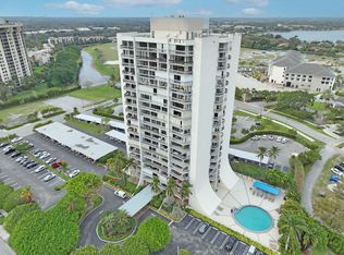 2400 Presidential Way APT 401, West Palm Beach, FL 33401