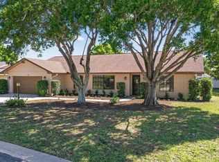 560 W Forest Trl, Vero Beach, FL 32962