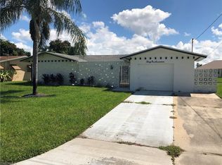 3117 SE 16th Pl, Cape Coral, FL 33904